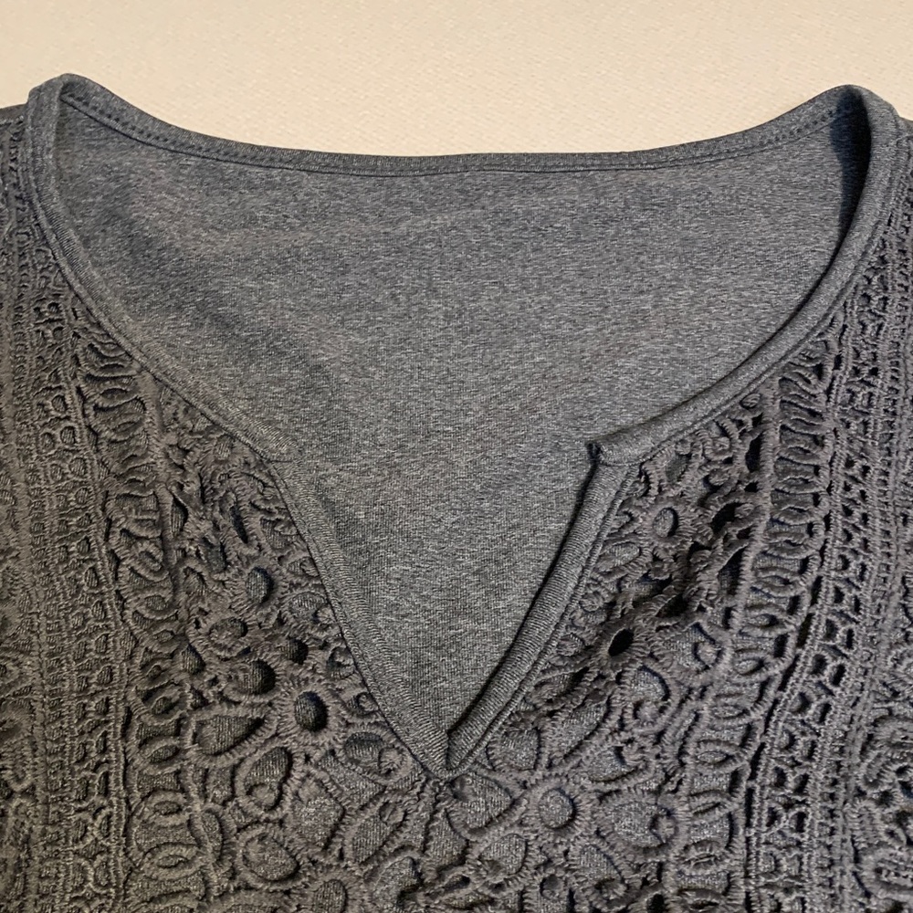 Elegant Gret Lace Dress NWOT - Picture 5 of 7